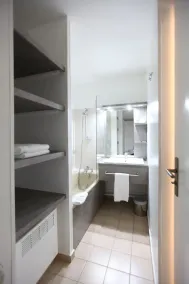 Geneva Residence - Bad