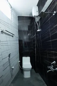 Sri Varee Residency - Bathroom