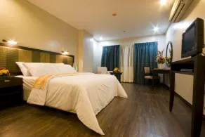 Baguio Burnham Suites Hotel - Chambre