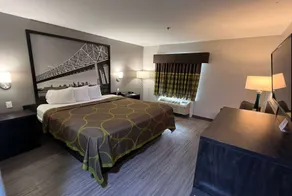 Super 8 by Wyndham Lake Charles/Sulphur - Chambre