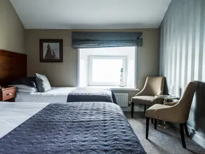 Pier 36 - Room
