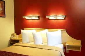 California Inn and Suites, Rancho Cordova - Chambre