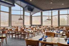 Royal Hotel West Edmonton, Trademark Collection by Wyndham - Restaurant