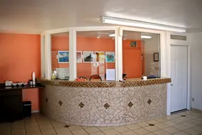 Heritage Inn & Suites - Lobby