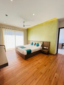 VAGA NAKSHATHRA SUITES - Room
