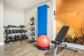 Clarion Pointe Richmond North near University - Sala de fitness