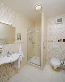 1.Republic Hotel - Salle de bain