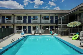 Studio 6 Grand Junction, CO - Pool
