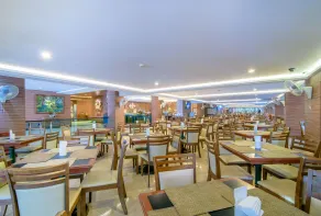 Golden Beach Cha-Am Hotel - Restaurant