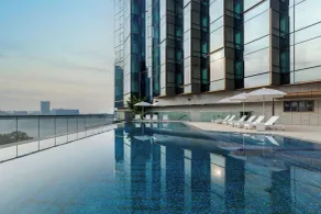 Sheraton Hong Kong Tung Chung Hotel - Pool