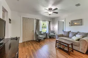 Pet-friendly Home w/ 1-acre Yard in Aubrey - Interiør