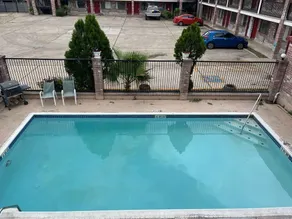 FairBridge Inn & Suites near Riverwalk - Alamo - Pool