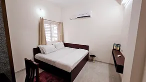 Chippy Service Apartments No11 RadialRoad - Chambre