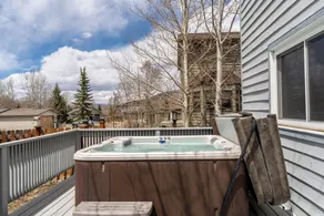 Maison de vacances avec jacuzzi et jardin | Vue montagne - Extérieur
