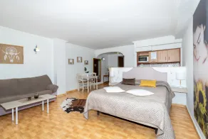 Appartement 'Unique Hotel Apartment 3-3' avec vue mer, Wi-Fi et climatisation - Chambre