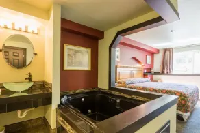 Bay City Inn - Zimmer