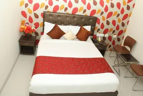 Collection O Lotus Grand - Room