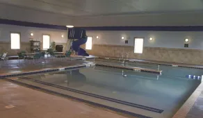 La Quinta by Wyndham Bismarck - Piscine