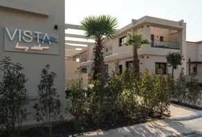Vista Luxury Suites - Reception