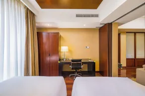 The Imperial Mansion, Beijing - Marriott Executive Apartments - Room