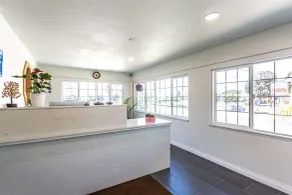 Coastal Breeze Inn - Reception