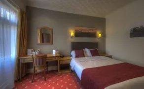 Royal Inn - Chambre