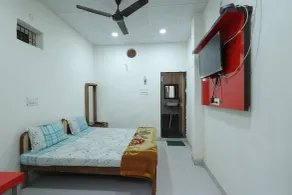 Hotel Shyam Inn - Room