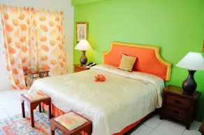 Beachcombers Hotel - Room