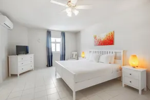 Turtle's Nest Beach Resort - Room