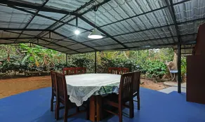 Hotel Allaranda Homestay - Restaurant