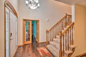 Pet-friendly Des Moines Home w/ Fenced Yard! - Interior