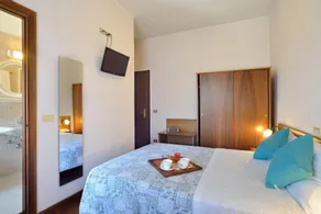 Hotel Ristorante Dante - Habitación