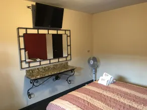Motel El Refugio - Bathroom