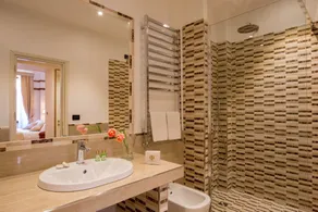 La Residenza - Bathroom