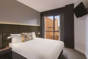 Adina Apartment Hotel Melbourne - Room