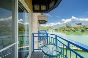 Bishui Shanju Lakeside B&B - Vue de la chambre