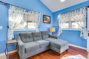 Greenwood Lake Cottage w/ Shared Dock & Hot Tub! - Innvendig