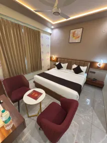 Hotel Mohan Palace - Room