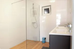 Basilea Superior Apartment - Bathroom