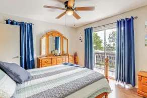 Deck & Table Rock Lake View: Shell Knob Escape! - Innvendig