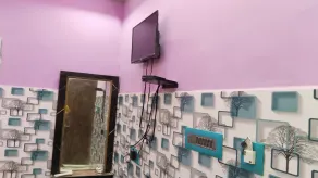 NEW SRI GURU BHAVAN - Room