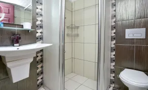 Beykonagi Hotel - Bathroom