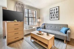 InTown Suites Extended Stay Greensboro NC - Airport - Room