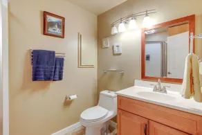 Close to Light Rail! Sammamish Home w/ Hot Tub - Interiør