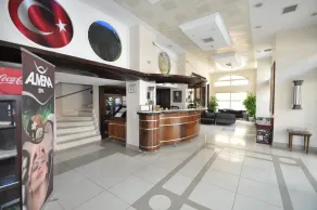 Almena Hotel - Resepsjon