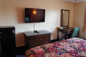Coratel Inn and Suites Maple Grove - Chambre