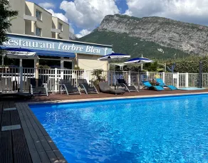 Hôtel Le Néron - Logis - Pool