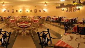 Grand holidays Green Resort - Restaurante