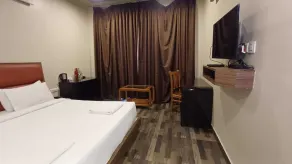 Hotel Sriram JB Residency - Chambre