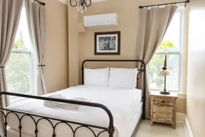 Pine Cottage Bed & Breakfast - Camera